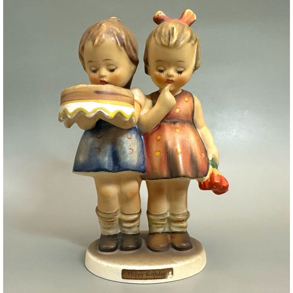 Goebel Hummel Happy Birthday 176/0 TMK-5 Last Bee Figurine Original Label 5.25”